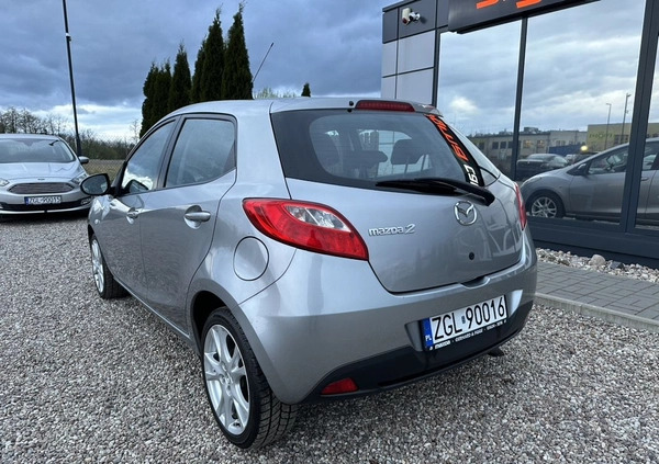 Mazda 2 cena 12900 przebieg: 233000, rok produkcji 2009 z Goleniów małe 497